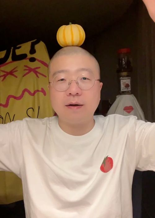 消失的李诞活成了直播间里的知己 消失的李诞活成了直播间里的知己