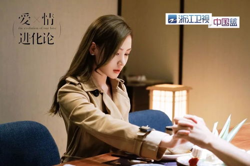 霸道总裁遇上疯批女主，短剧中的专治之道