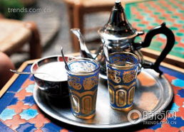 麦当劳铲子变身抽象艺术，一场铲子大赏的狂欢