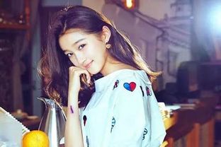 轮到关晓彤被年龄暴击了_2019年关晓彤几岁