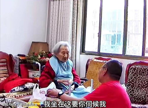 58岁刘嘉玲拍大片杀疯了