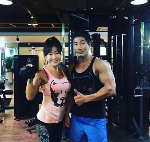 60岁奶奶20岁身材惊艳网友 60岁奶奶20岁身材惊艳网友