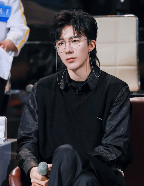 刘宇宁 我就不穿羽绒服