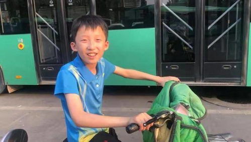 男子寄107万元油卡遭快递员变卖