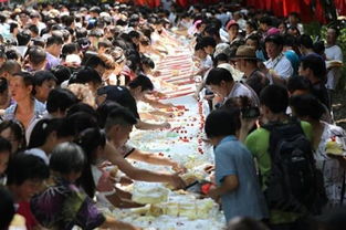 日本民众用中文高喊高市早苗下台 日本民众用中文高喊高市早苗下台