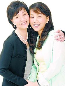 麻辣婆媳逗趣记——家庭短剧的温馨演绎