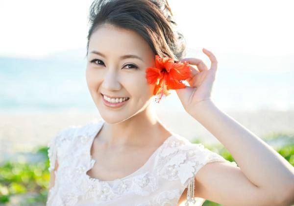 贾跃亭前妻甘薇首度回应7天还12亿