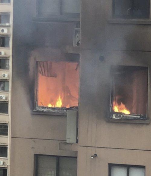 高层住宅突发火灾整栋消火栓竟无水